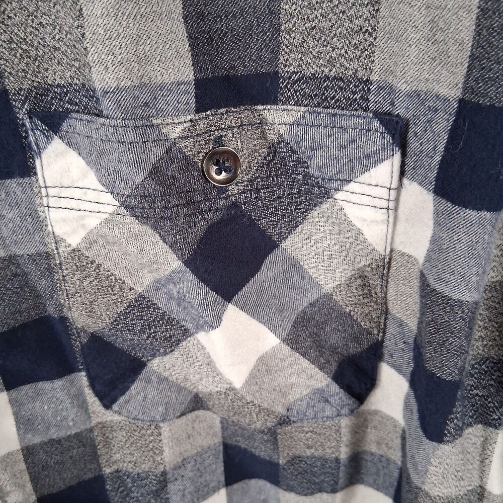 Flag & Anthem Men's XL Long Sleeve Button Up Shirt Blue & Gray Plaid Casual - Picture 8 of 8